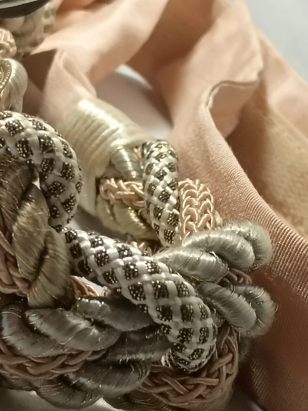 Vintage-Inspired Fish Motif Braided Belt in Peach and Metallics